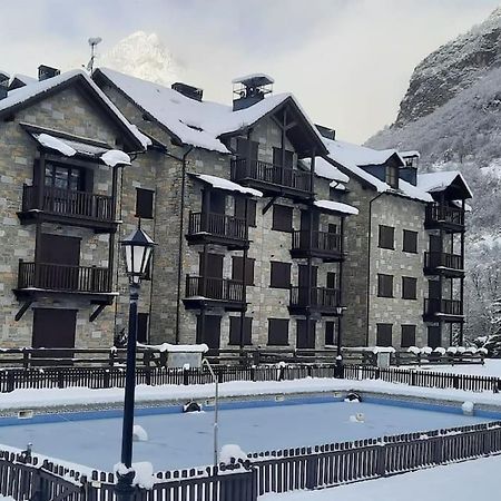 Apto. Edificio Lysandra, Anciles Buitenkant foto